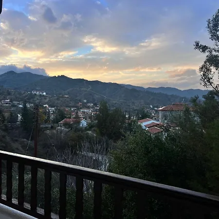 Case de vacanță Artemis House *